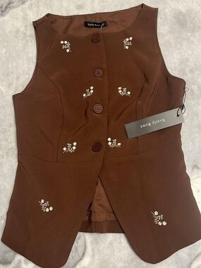 Everly Rowe Brown Embroidered Button Vest